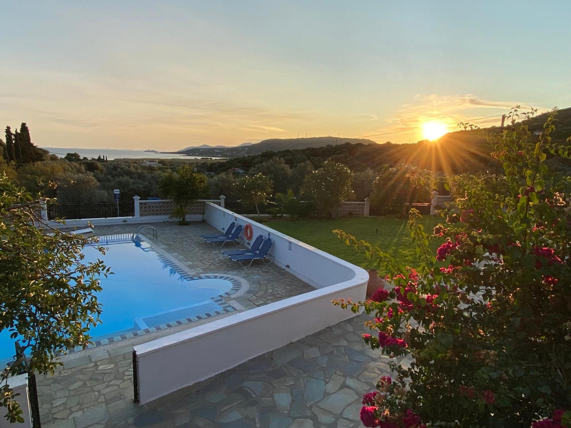 Villa Karras Pythagoreio  Bagian luar foto